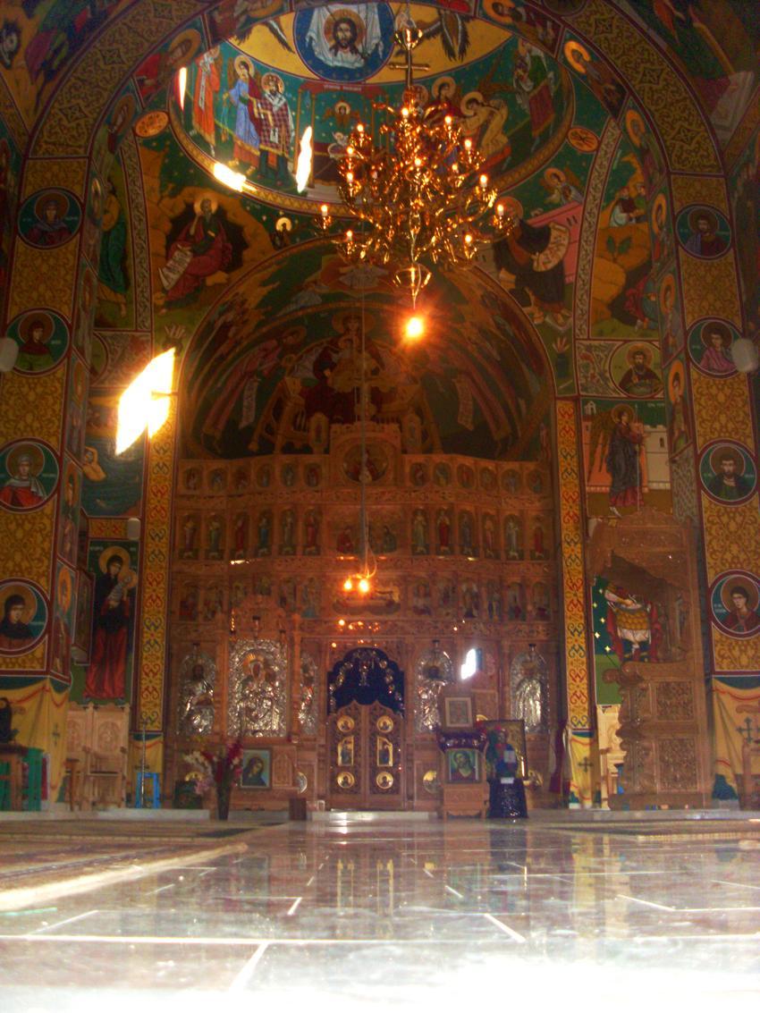 Interior biserică